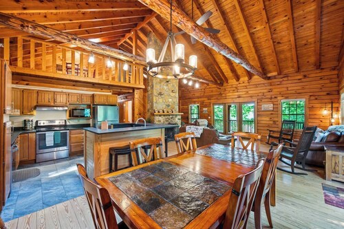 Five beautiful cabins all on the same property. Great for family reunions, corporate retreats or other small groups.