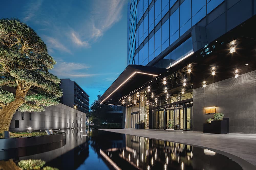 The Langbo Chengdu in the Unbound Collection by Hyatt