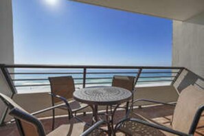 Condo, 2 Bedrooms | Balcony - Emerald Towers 605 by Five Star Properties (Destin)