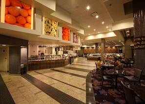 Buffet - Grand Falls Casino & Golf Resort (Larchwood)
