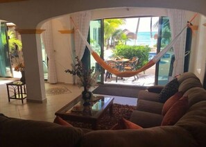 Smart TV, DVD player, stereo