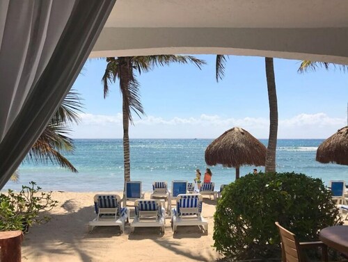 Condo Playa Blanca #1 by Ecobeaches