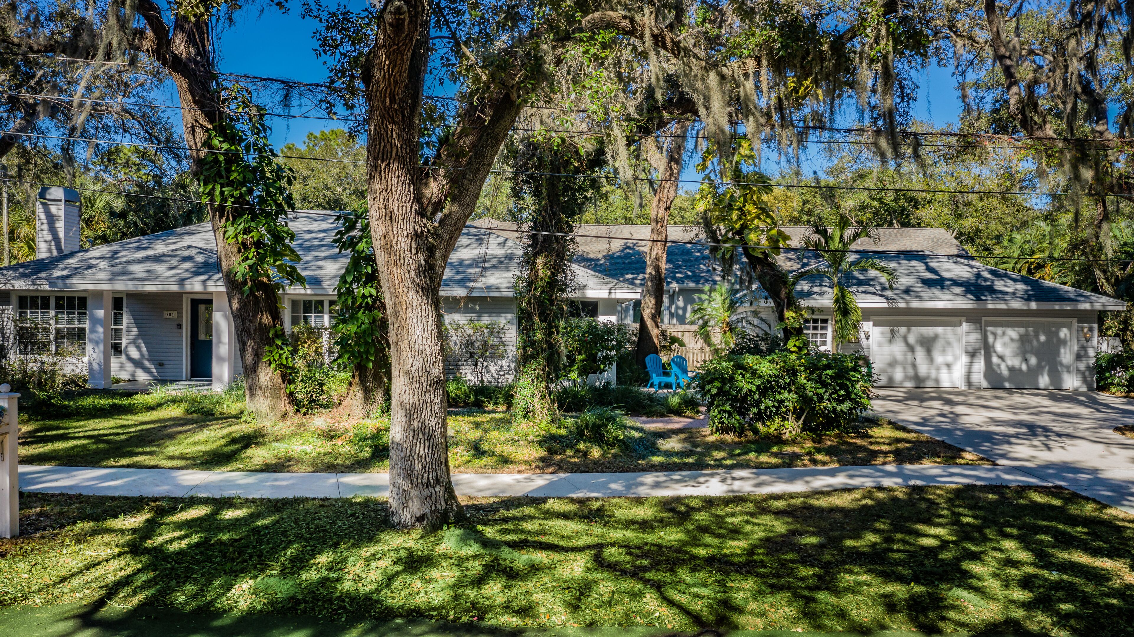 3/2 Home, Close to Downtown & the Bay