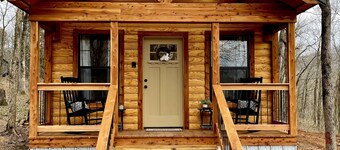 The Hoot Owl  Cabin on The Mulberry River