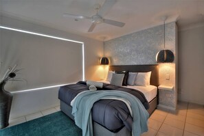 5 bedrooms, iron/ironing board, free WiFi, bed sheets