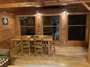Dining - All seasons cabin getaway (Balsam Lake)