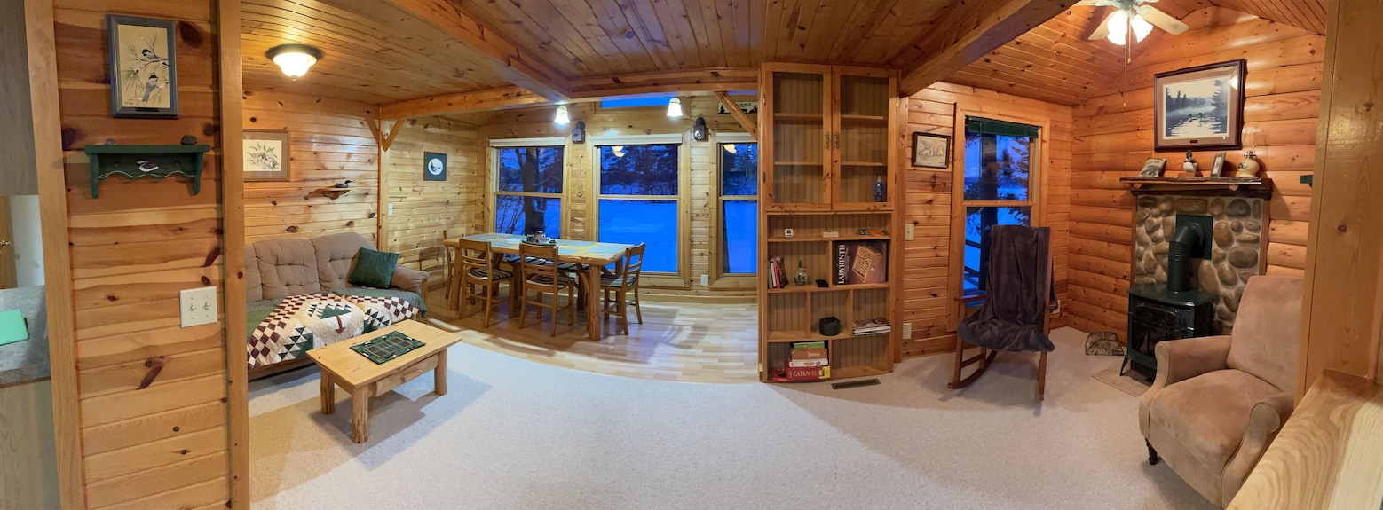 All Seasons Cabin Getaway - Wisconsin