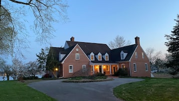 Esterni