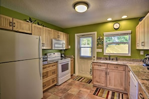 Fridge, microwave, stovetop, dishwasher - Walk to Beach: Cocoa Beach House Near Dtwn! (Cocoa Beach)