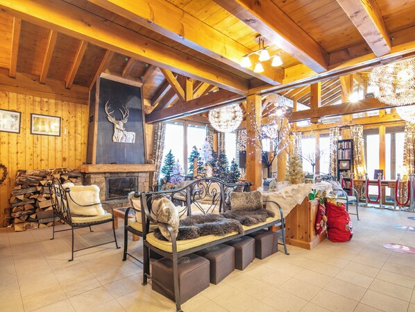 Lobby - Residence Le Beauregard - Vacanceole (La Léchère)