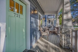 Exterior detail - Walkable Downtown Coeur d'Alene Townhome w/ Gas Fireplace & Bikes (Coeur d'Alene)