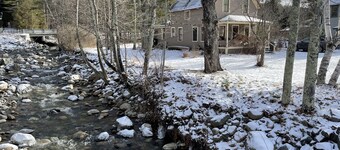 Adirondack Getaway in the heart of Keene Valley near Ausable Club