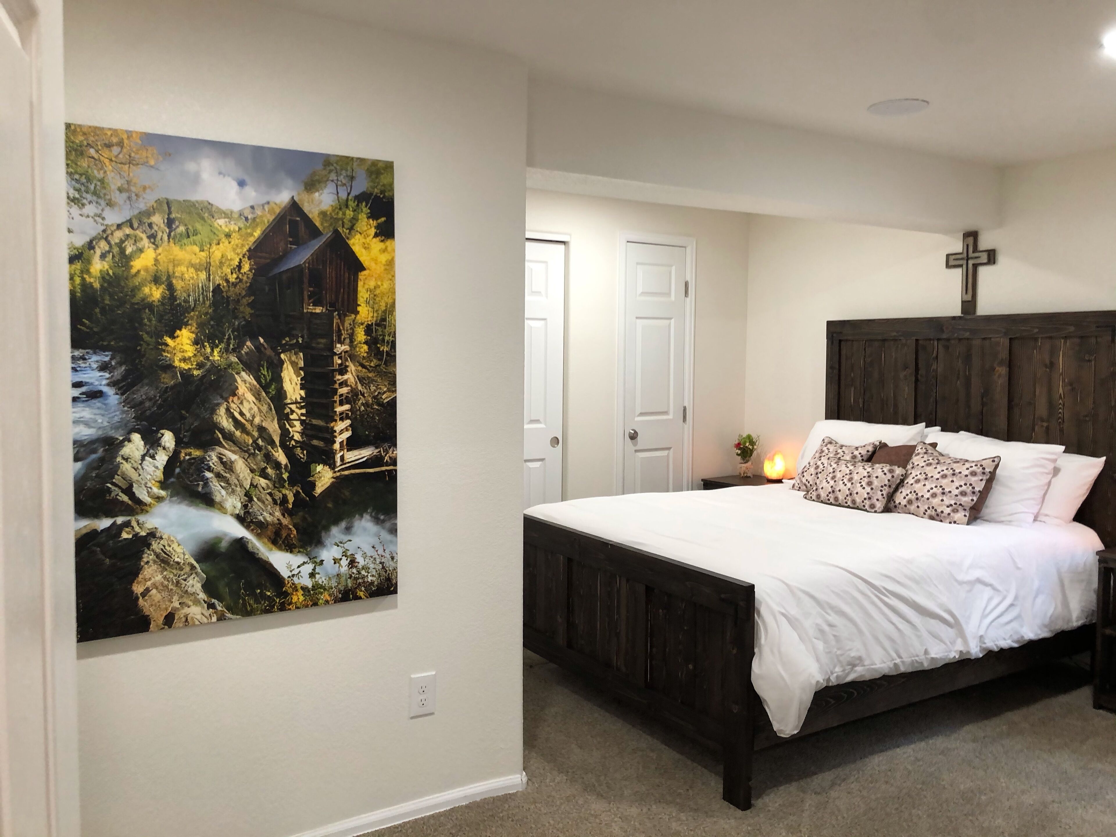 2 bedrooms, iron/ironing board, free WiFi, bed sheets