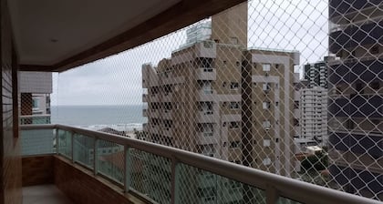 New apartment in Canto do Forte with sea view, close to the beach