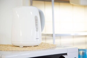 Kaffe og/eller kaffemaskine