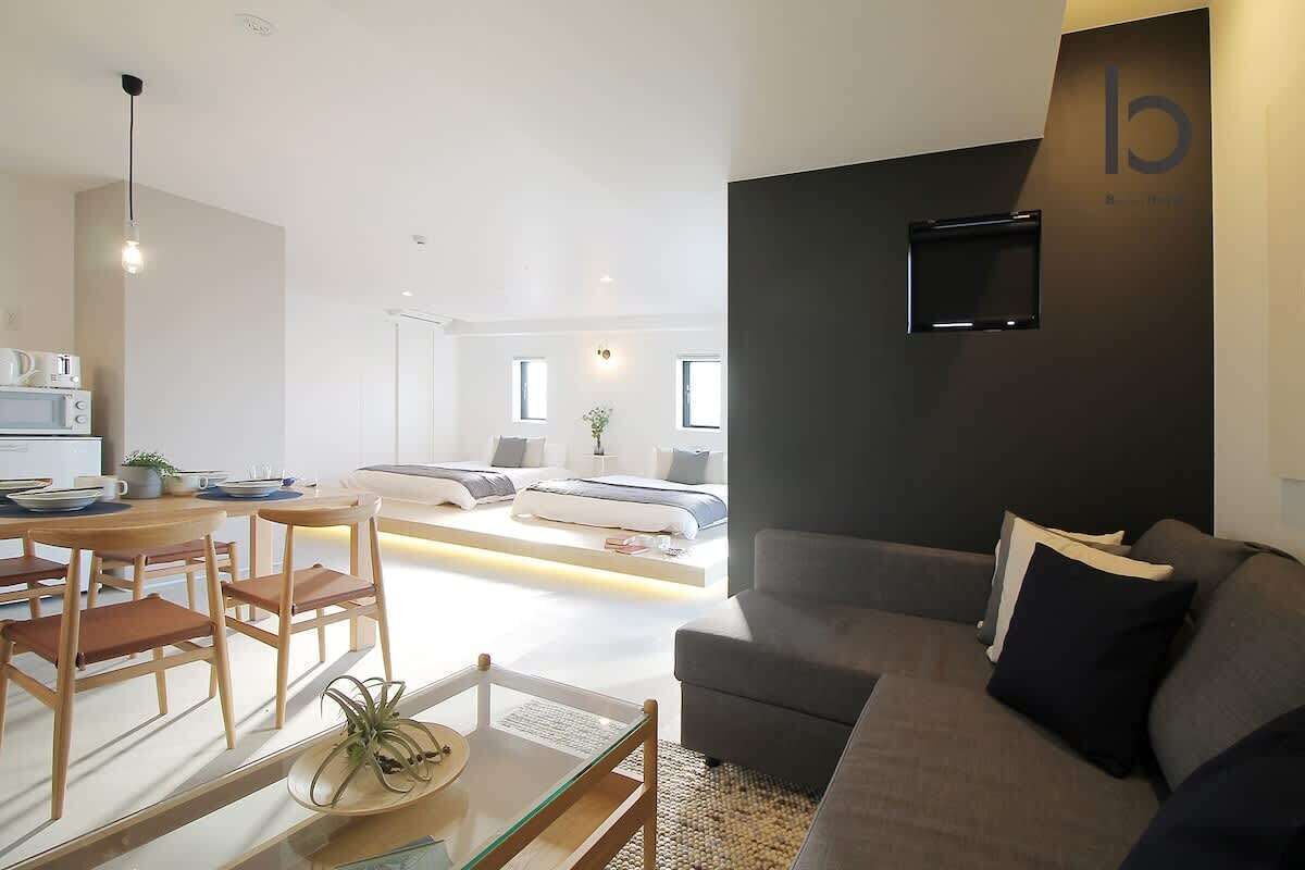 テレビ、書斎 / ワークスペース