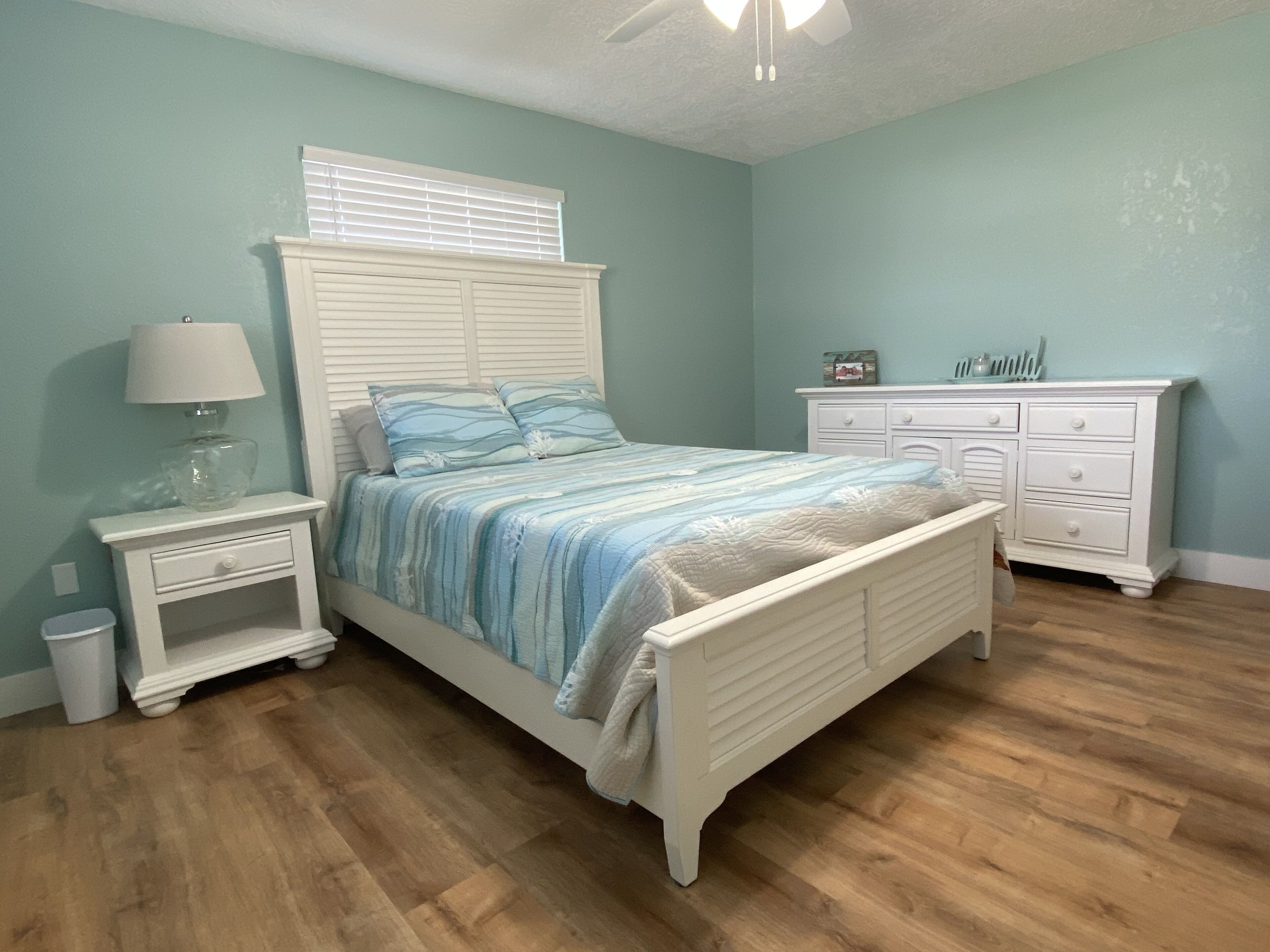 2 soverom, strykejern/-brett, wi-fi (inkludert) og sengetøy