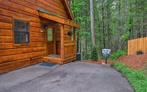 Exterior - LOCATION is Outstanding! Gatlinburg’s Action PLUS Smoky Mountain National Park (Gatlinburg)