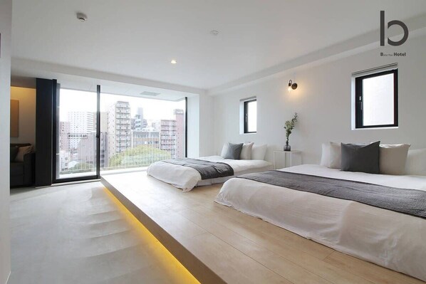 Iron/ironing board, WiFi, bed sheets - b hotel 601 Premium City View Apartment (Hiroshima City)