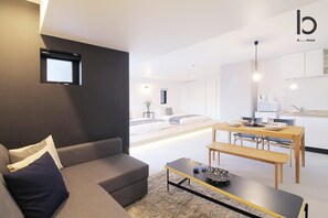 Interior - b hotel 401 Premium City View Apartment (Hiroshima City)