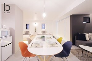 Interior - b hotel 302 Central Inner-Side Comfort Studio (Hiroshima City)