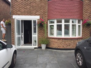 Exterior detail - Beautiful 3-Bed House in Ramsgate (Ramsgate)