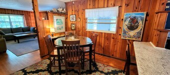 Fully Furnished Entire house, fenced yard.Pets OK. 30 min to Legoland