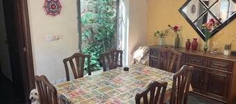 House near the Pão de Açúcar and Atacadão shopping malls and hypermarkets