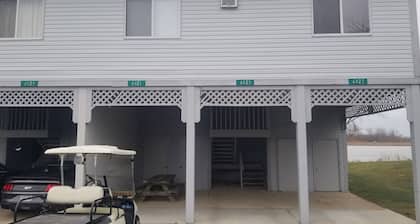 GREEN COVE CONDO