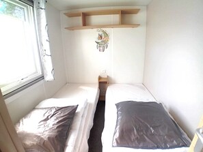 3 chambres, fer et planche à repasser, accès Internet