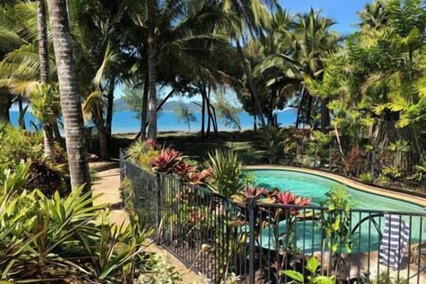 Pool area and pathway to the beach.