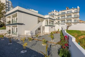 Exterior - Correeira Luxury Residence T2 A - Albufeira, Pools, Wifi, Bbq, Beach (Albufeira)