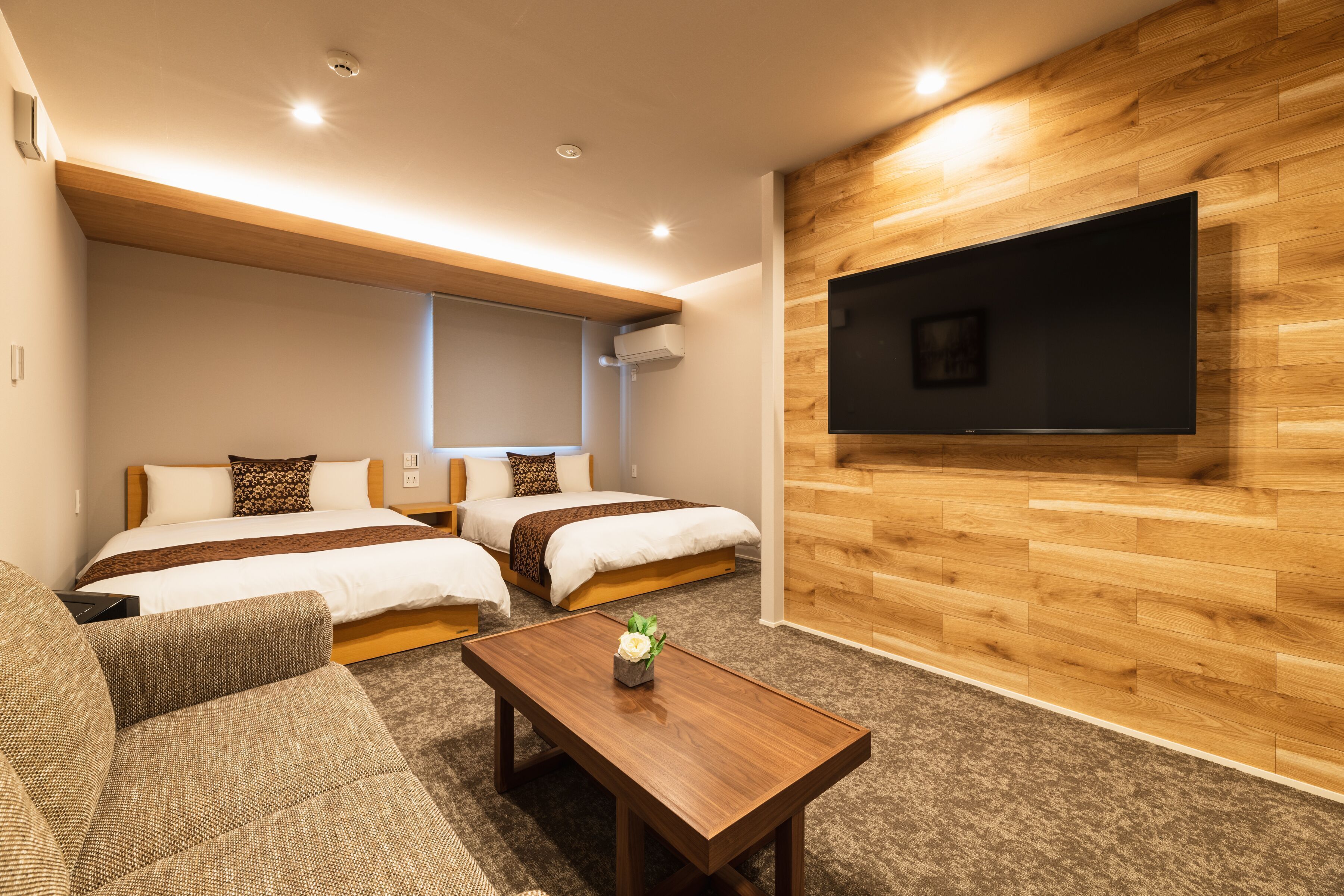 Wifi gratis y ropa de cama 
