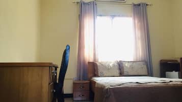 1 bedroom, iron/ironing board, Internet
