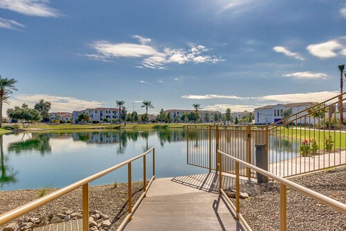 Picture Perfect 2/2 with Views Galore! The Cays at Ocotillo! 30 Night Minimum Stay!