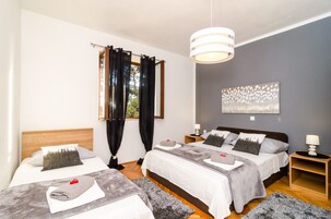 Apartment (One-Bedroom Apartment)