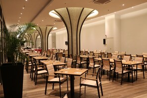 Restaurant - Pacific Regency Beach Resort Port Dickson (Port Dickson)