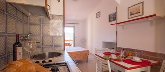 Residence La Valdana-Studio with swimming pool, tennis and parking 1km from the beach