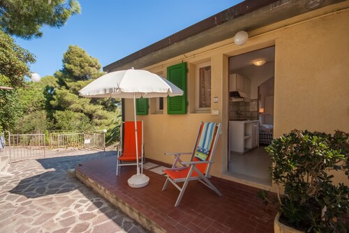 Residence La Valdana-Studio with swimming pool, tennis and parking 1km from the beach