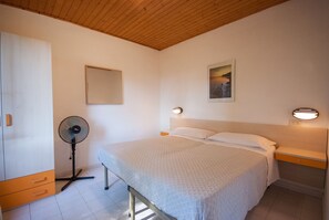 2 chambres, draps fournis