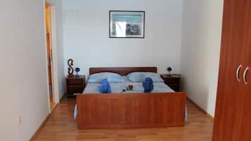 Studio (Comfort Studio Apartment) | Bügeleisen/Bügelbrett, kostenloses WLAN, Bettwäsche