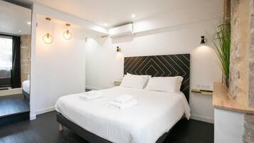 1 bedroom, free WiFi, bed sheets