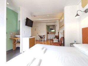 1 camera, ferro/asse da stiro, Wi-Fi gratuito, lenzuola