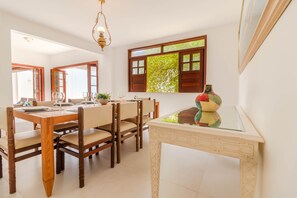 Casa | Opções para refeição no quarto
