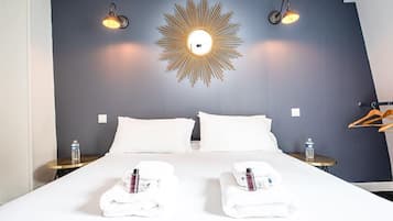 1 habitación, escritorio, wifi gratis y ropa de cama