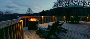 Color Me on the Trail | Mountain Retreat near Downtown Asheville!
