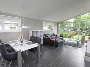 Bungalow | Oppholdsrom