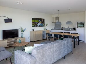 Villa | Private kitchen - Luxury Villa With Jetty, at the Veerse Meer (Arnemuiden)