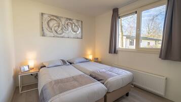 Biệt thự | 5 phòng ngủ, trang bị nội thất với thiết kế riêng biệt, bộ trải giường