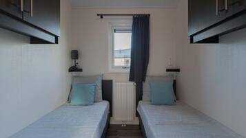 House | 2 bedrooms, individually furnished, bed sheets